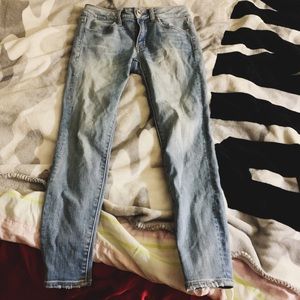 American eagle light wash jeans